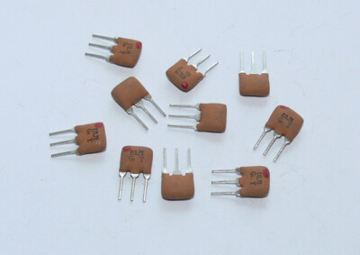 10x Murata keramische Filter SFE E10.7S für 10,70 MHz roter Punkt, Keramikfilter