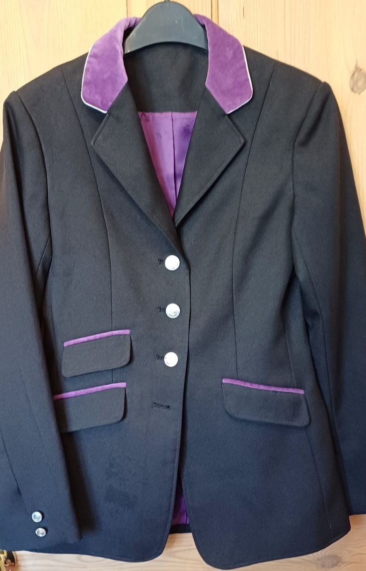 GIACCA EQUITAZIONE PONY CAVALLO SHIRES NERO PETTO 32" POLIESTERE