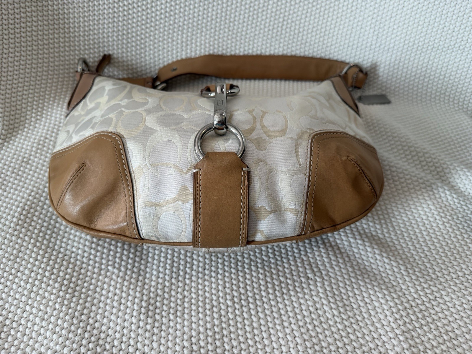 Coach Hampton Hobo Signature Shoulder Bag – Vintage thumbnail 4
