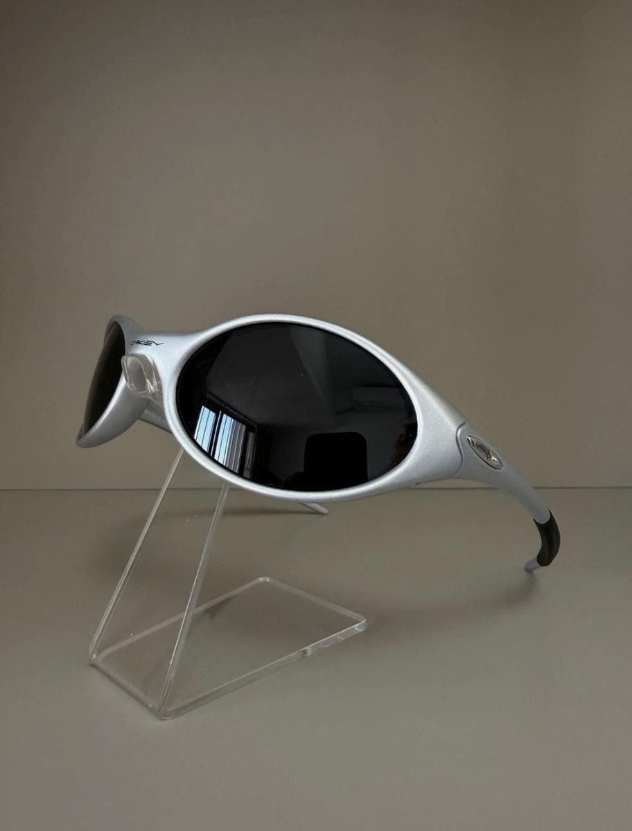 Oakley eye jacket silver glasses silver vintage y2k | eBay