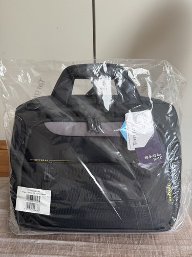 Targus Classic 12 -14 inch Padded Laptop case, New with tags