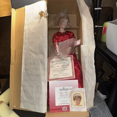 Princess Diana World's Beloved Rose Porcelain Doll by Ashton Drake