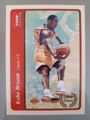 2004-05 Fleer Tradition Award Winner Kobe Bryant #212 Los Angeles Lakers N