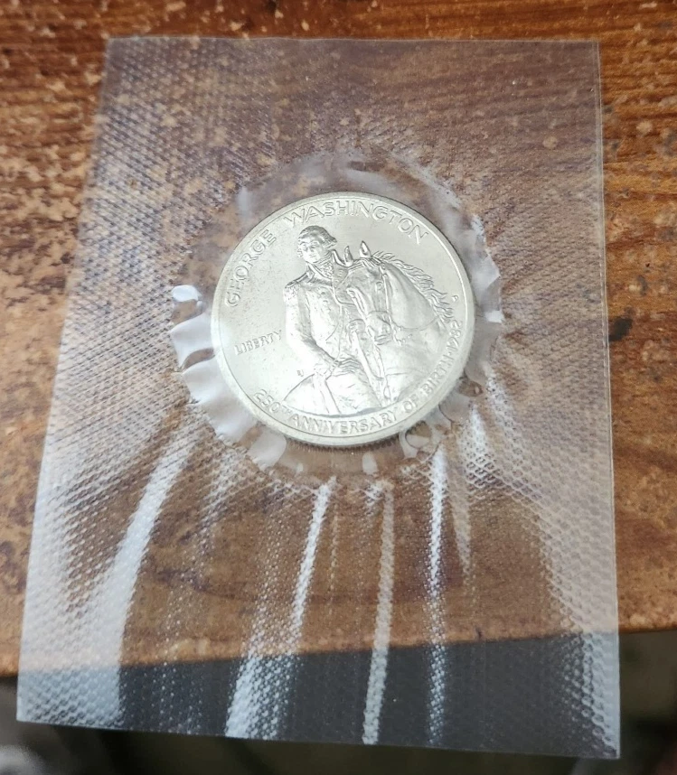 1982 s 90% silver uncirculated George Washington Commemorative Half Dollar - Image 2 of 3