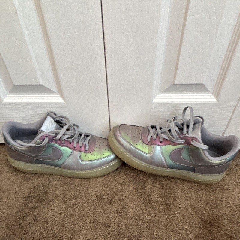 Nike Men's Silver/Pink/Green Colorblock Low Top Lace-Up Sneakers Air Force 1