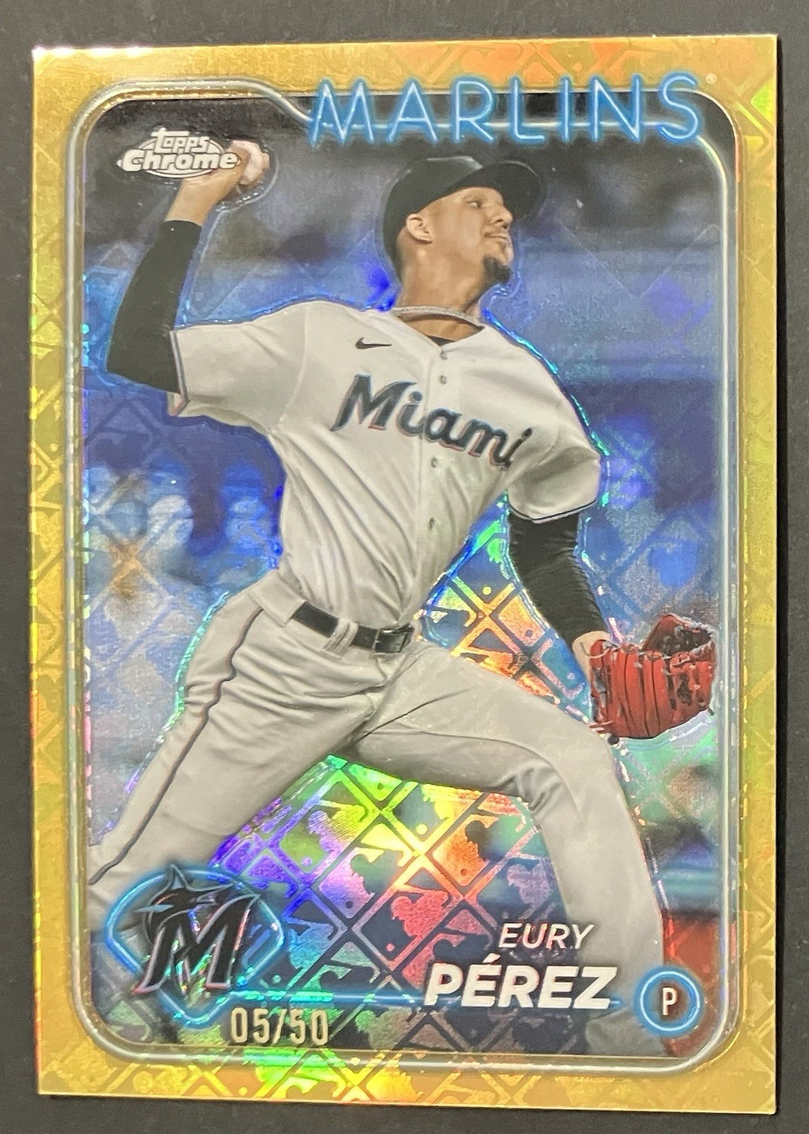2024 Topps Chrome Logofractor Edition Eury Perez Pérez Gold Refractor /50 Miami