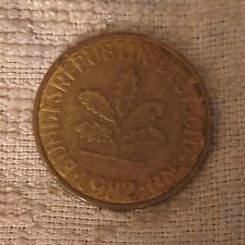 Germany 1982 10 Pfennig Brass Coin West & Unified Historical Period