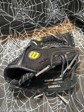 Wilson A300 A0300 TR12 RHT Youth Black Baseball Glove Genuine Leather 12" Glove