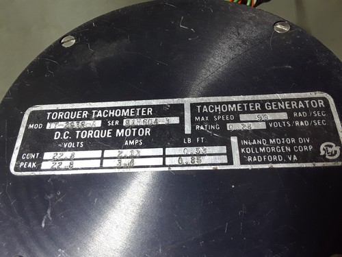 Unused Kollmorgen Tachometer Generator / DC Torque Motor TT-2939-A 22.8VDC/2.13A - Picture 2 of 5