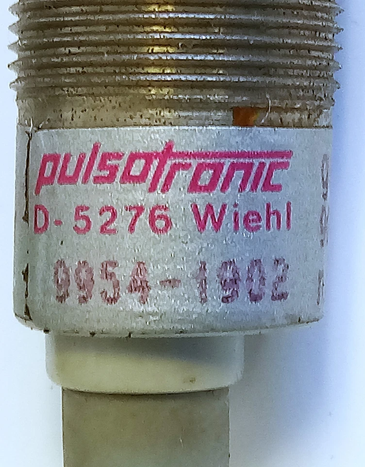Pulsotronic 9954-1902 90-250 V AC Inductive Proximity Sensor - Image 4 of 4