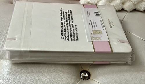 NUEVO Kate Spade Bridal ""I Do"" Rosa Oro Blanco Notebook Folio Set con 3 Cuadernos - Imagen 8 de 17