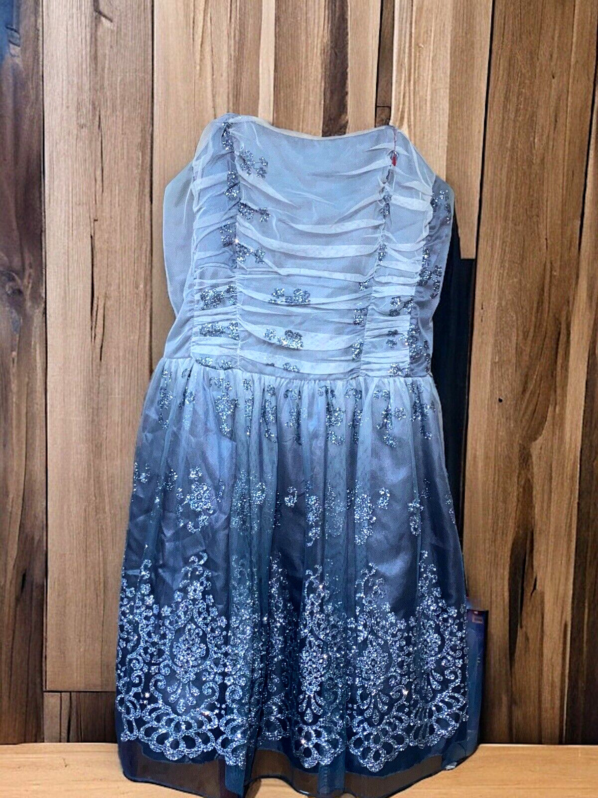 Ruby Rox Women 14 Gray silver sequence Short Pinu… - image 1