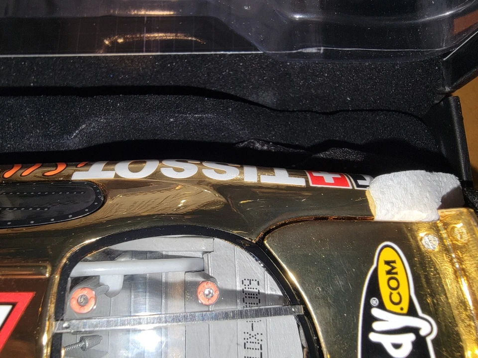 Danica Patrick #7 2010 autografiado TISSOT 1:24 ELITE Impala - acabado dorado Foto 4 de 4