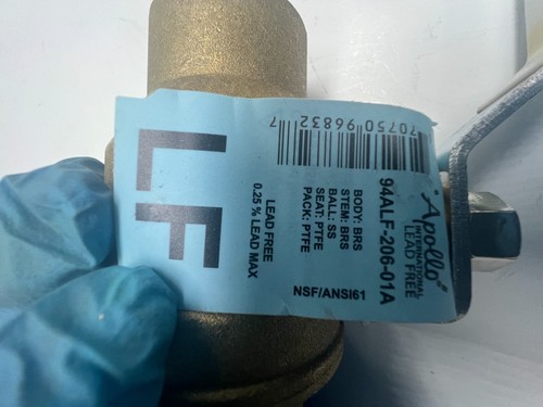 Apollo 1-1/4" FNPT 600CWP Brass Lead Free Full Port Ball Valve 94ALF-206-01A - Picture 3 of 10