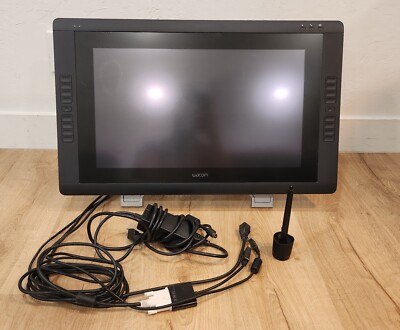 Wacom DTK2200 Cintiq 22HD 21-Inch Pen Display Tablet - Black