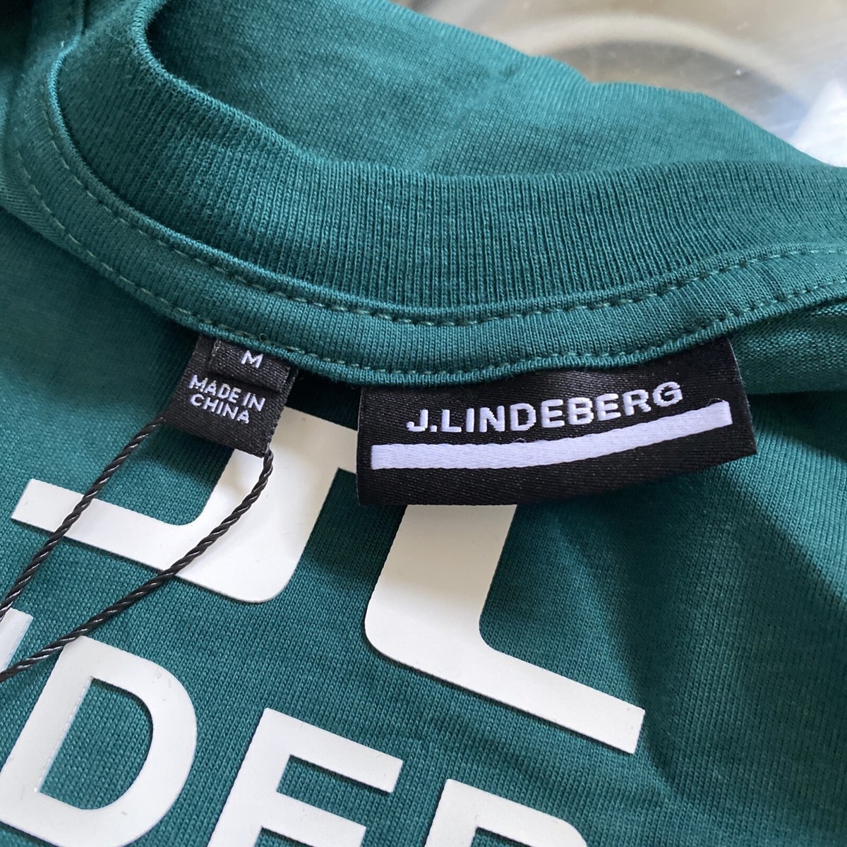 J Lindeberg Men's Alpha T-shirt AMJT07865 M374 Rain Forest