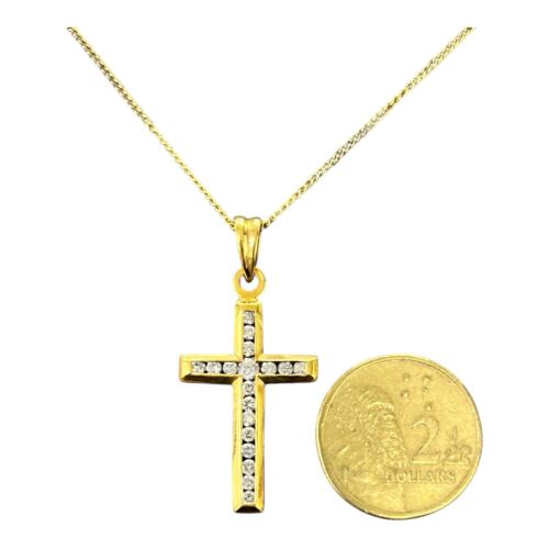 18ct 18K Yellow Gold Brilliant Cut Diamond Crucifix Cross Pendant TDW 0.61ct New - Picture 4 of 8