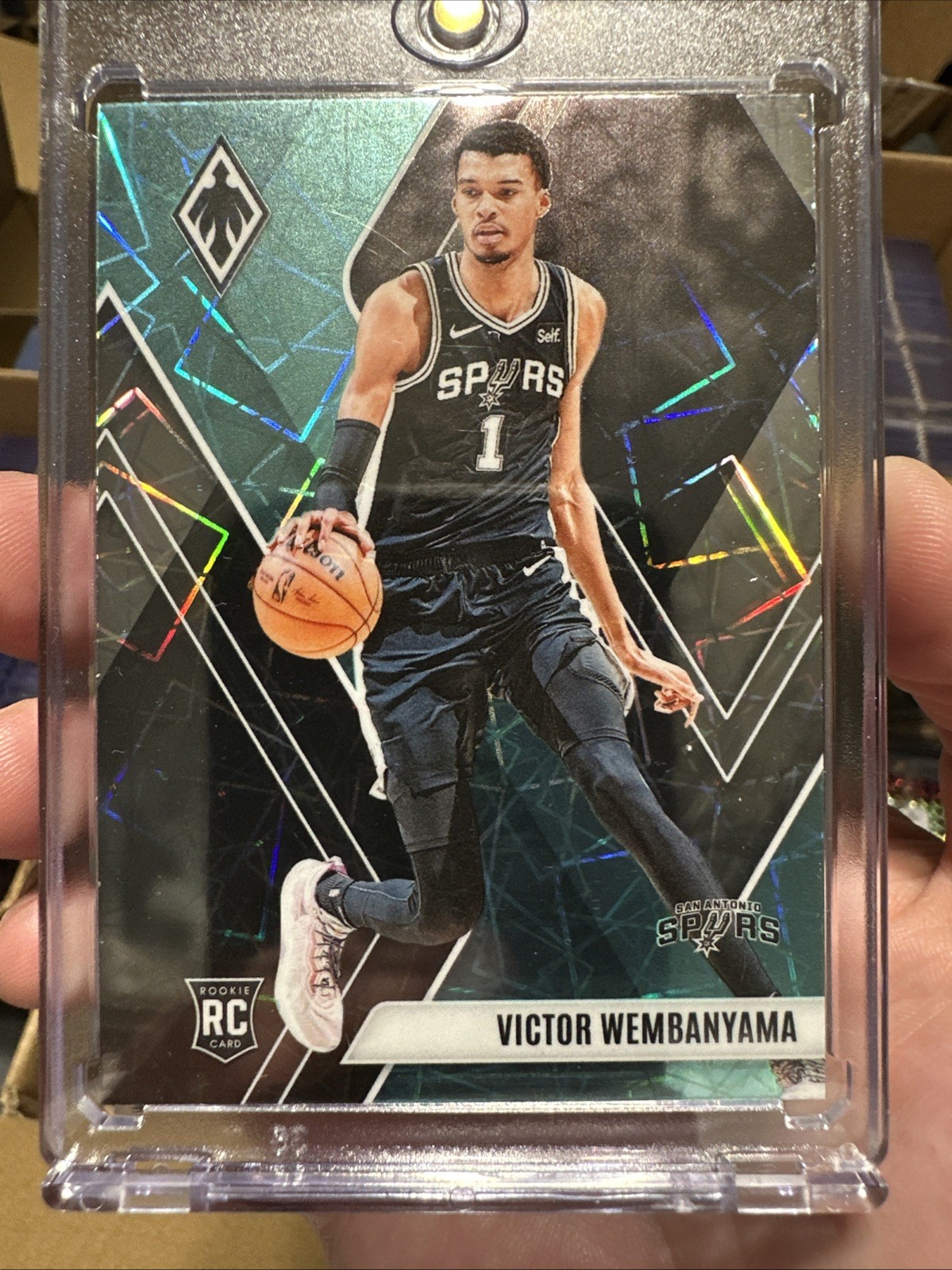 2023-24 Panini Phoenix - Rookies Victor Wembanyama #256 Teal Lazer Phoenix (RC)