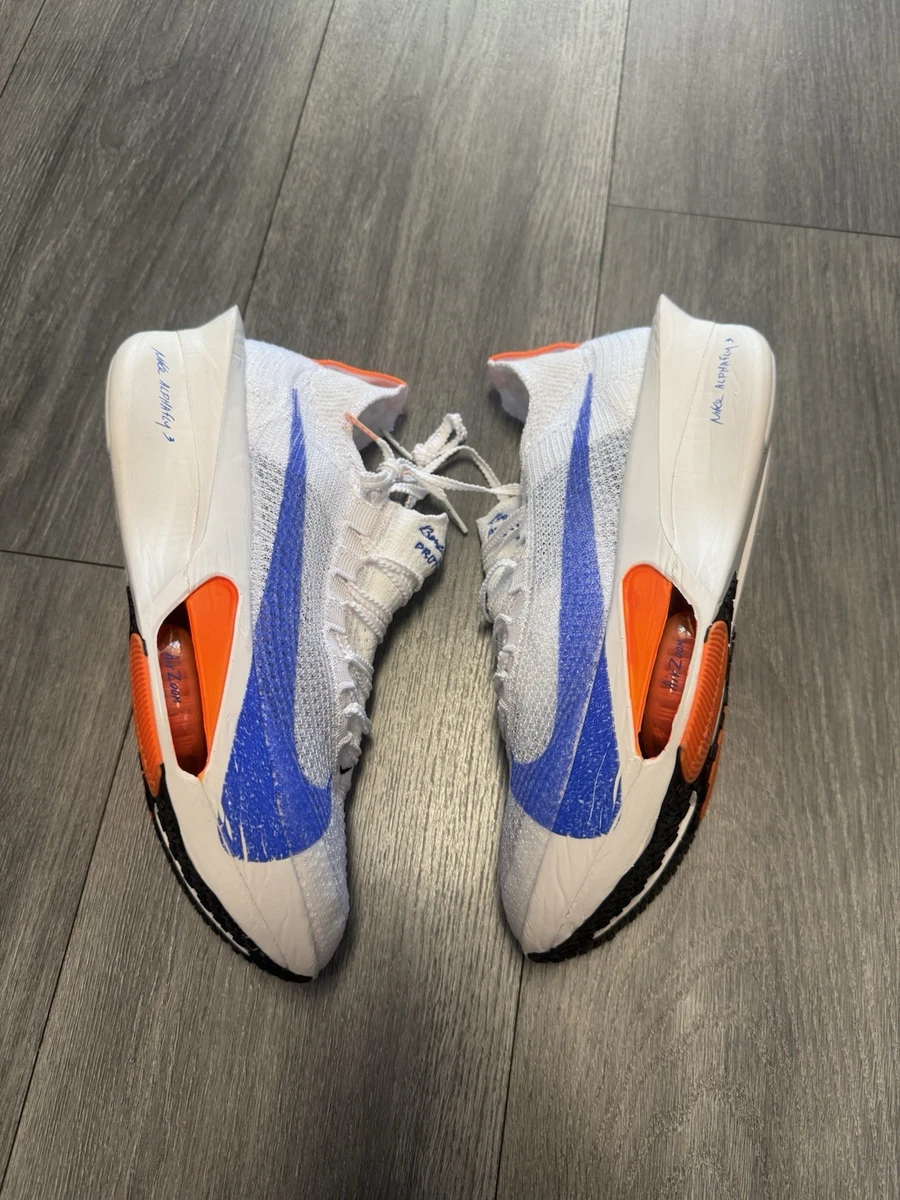 ナイキ【NIKE】エアズームV.T.2BOA 　　　　※2022年製 新品未使用 NIKE（ナイキ） ウィメンズ V2K ラン NIKE WMNS V2K RUN summit white