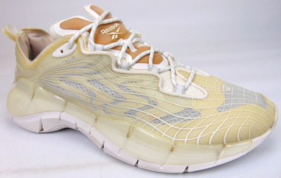 NEW! Reebok Zig Kinetica II Men's Running Training Sneaker, Size 9.0 M, Chalk Wh