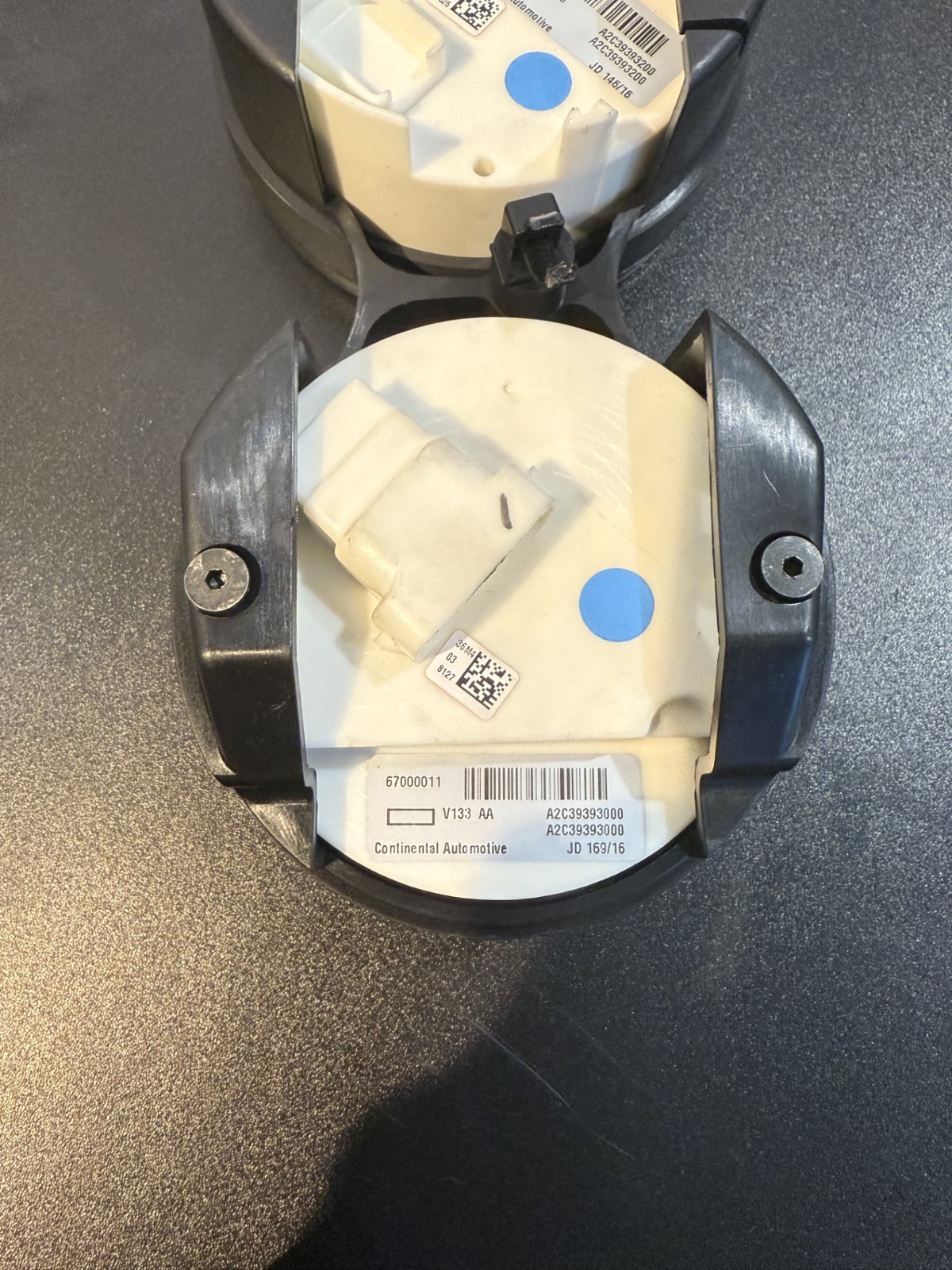 2016-17 HD DYNA LOW RIDER S SPEEDO & TACH GAUGES & GAUGE MOUNT 67000011 70900669