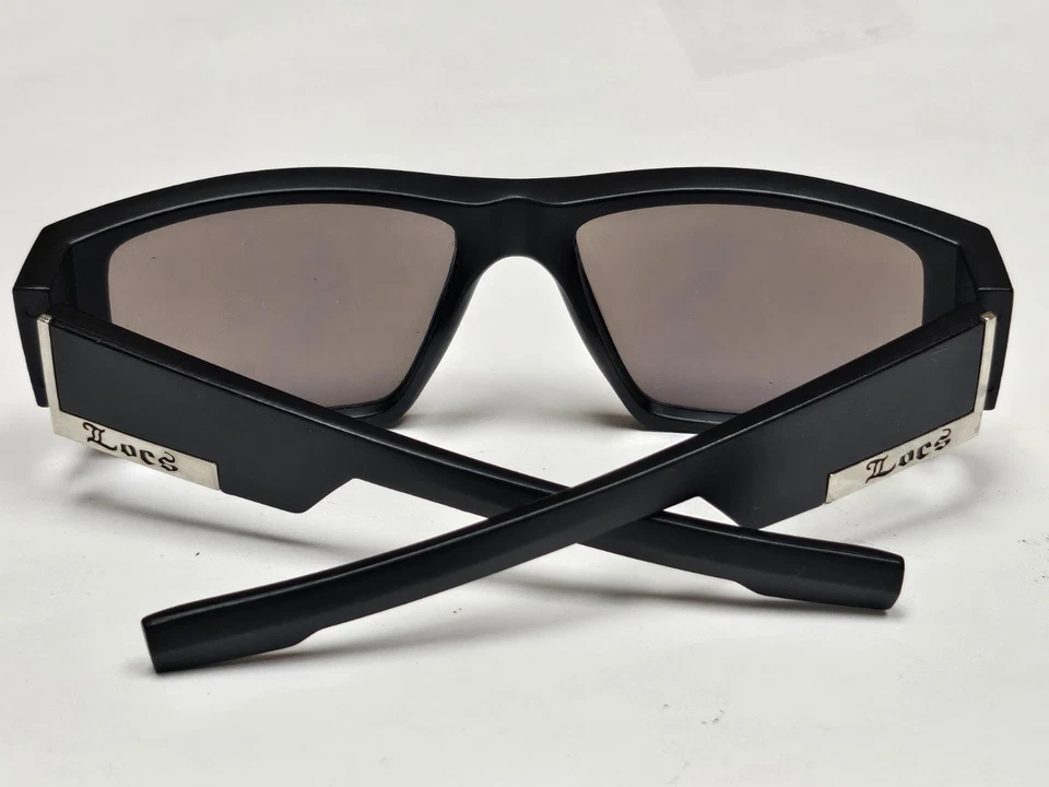 Gafas de sol de diseñador Locs negras envolventes planas Foto 4 de 4