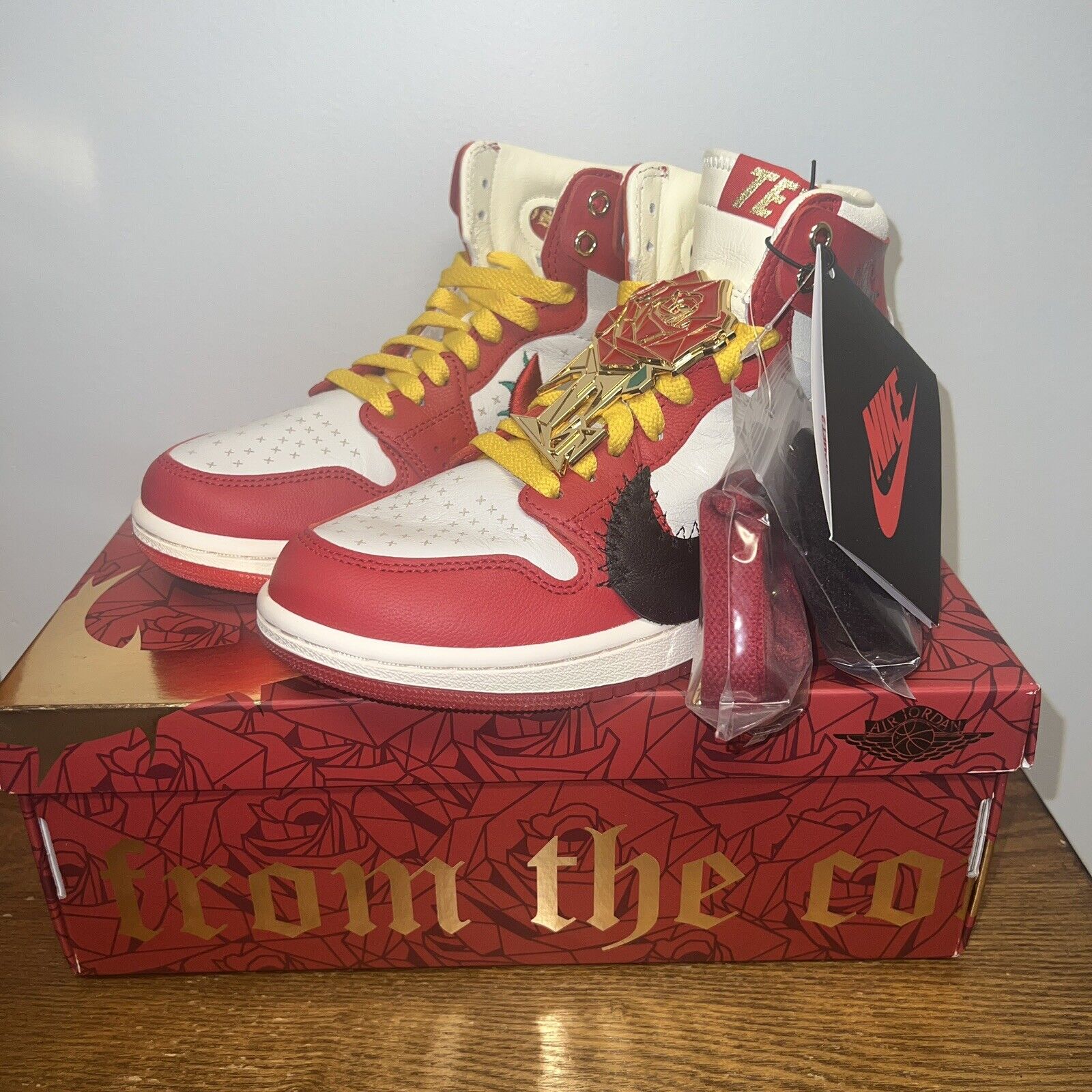 FJ0604-601 Teyana Taylor × Nike WMNS Air Jordan 1 High Zoom CMFT 2 Gym Red  5W