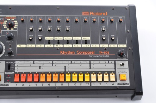 ROLAND TR-808 Rhythm Composer Analog Drum Machine Rare MINT Sound Demo Fm Japan - Bild 3 von 24