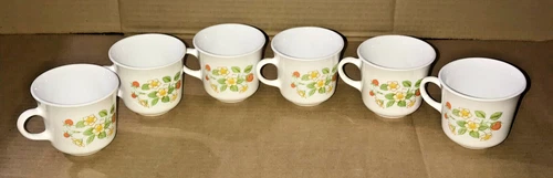 Set of 6 Vintage Corning Corelle STRAWBERRY SUNDAE Tea Coffee Cups 1980s 8 Ounce