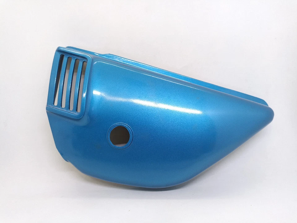 Par de cubiertas laterales de cuadro para Suzuki GT185 GT 185 125 NOS 47211-36001-797 Foto 4 de 4