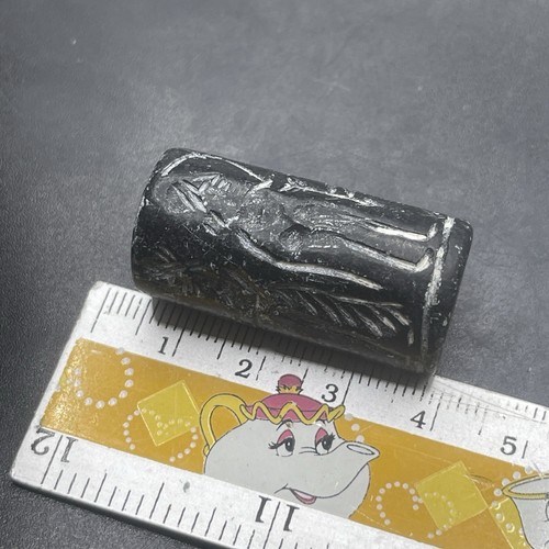 Genuine Ancient Black Stone Mesopotamia cylinder seal Brad Circa 2000BCE - Picture 5 of 13
