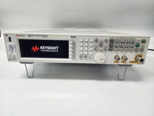 Keysight N5172B EXG X-Series Generatore di segnale vettoriale RF, da 9 kHz a 6 GHz - Foto 2 di 20