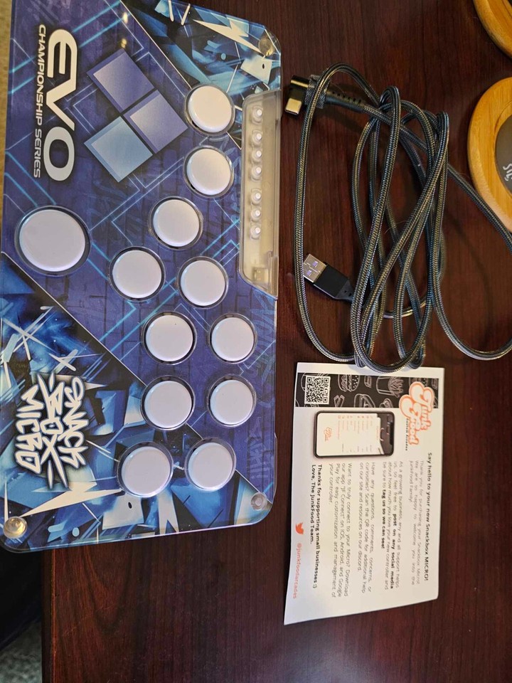 Snack Box Micro Limited Edition EVO 2023 Controller from JunkFood