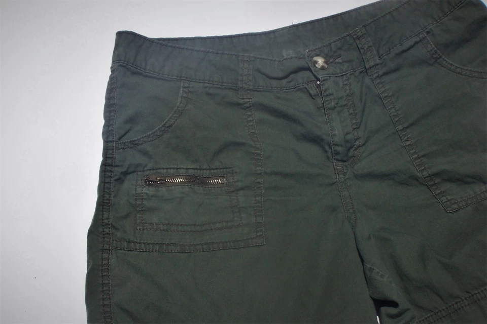 H17 womens spring/summer sippered pockets army green cargo shorts size 10 Faded  - Image 2 of 4