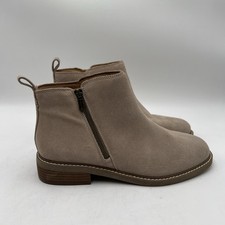 Women s Crown Vintage Gorgie Ankle Bootie Beige Size 10M