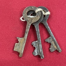 Vintage Set Of 3 Skeleton Keys