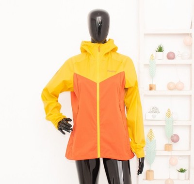 BERGANS Microlight Jacket Hooded Packable Windbreaker Water-Repellent Damen M