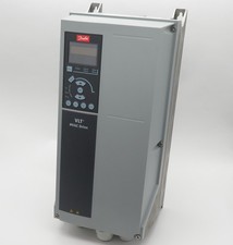 Frequenzumrichter Danfoss FC-102P2K2T4Z55 Frequency Converter 2,2kW 3HP 5,6A