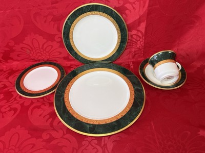 noritake china set vintage japanese Set For 1 . 5 Plates Sets