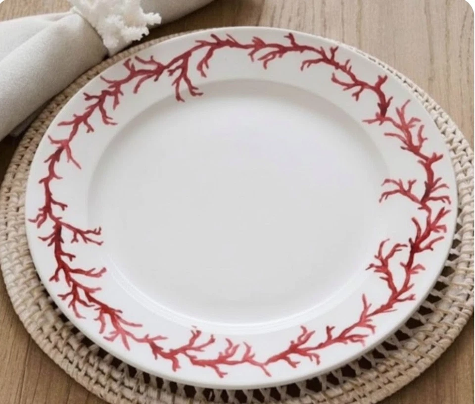 NUEVO Juego de platos de vajilla Pottery Barn Coral 8 piezas Foto 4 de 4