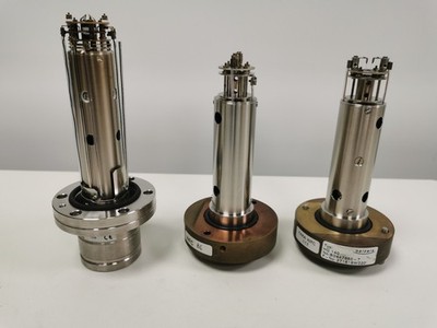 3x Faraday Detector Electron Multiplier Cathode Filament Ion Sources Balzers