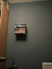 Invisible Bookshelf to Give The Illusion Of Floating Books