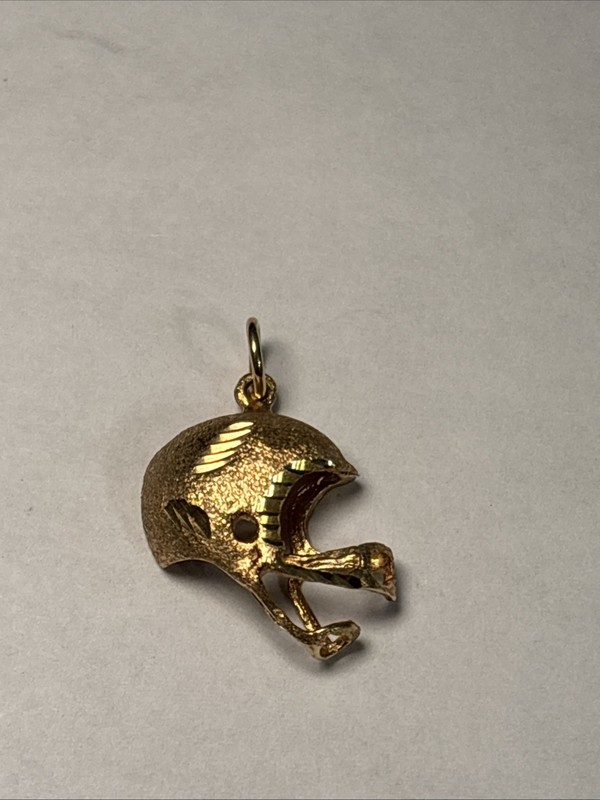 14k Solid Gold Helmet Pendent Weighs 1.85 Grams