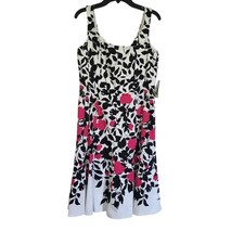 Nine West Wmen White Pink Black Floral Fit & Flare Sleeveless A-Line Dress 4 NWT