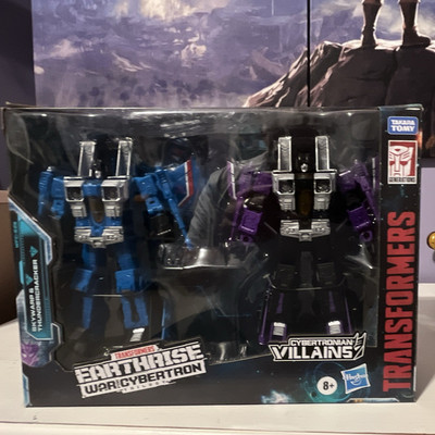 Hasbro Transformers Earthrise Skywarp & Thundercracker Decepticon Jet Set