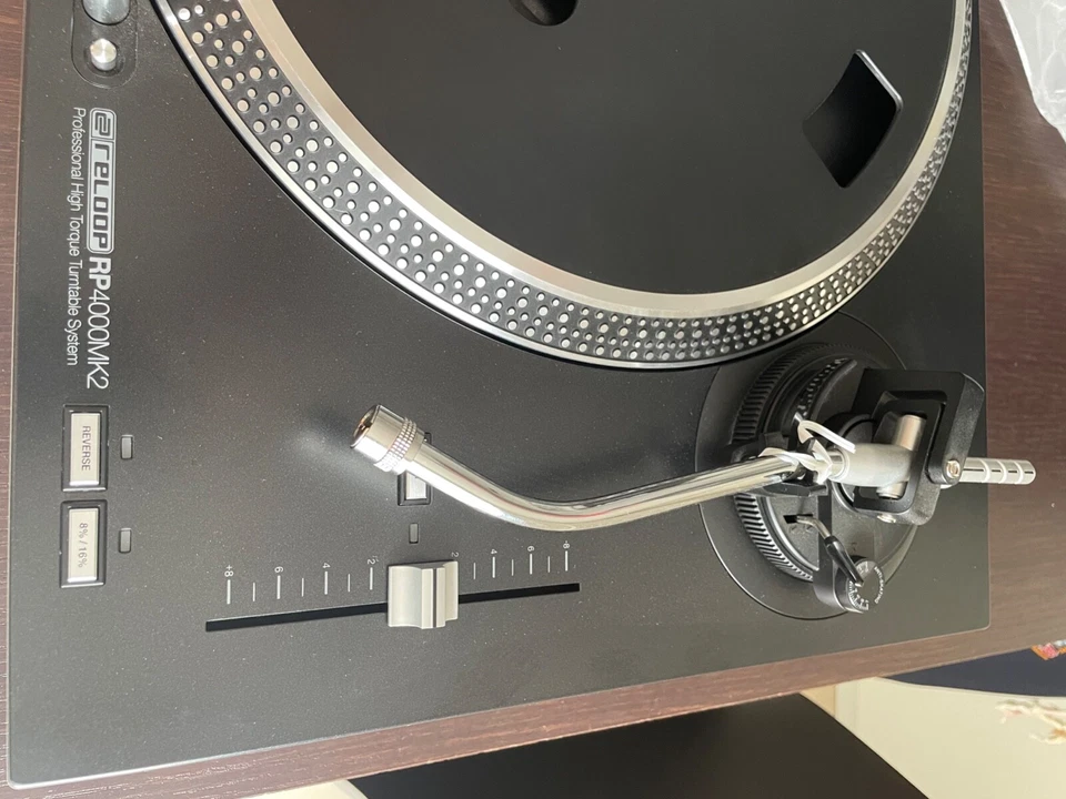 Reloop RP-2000 MK2 Platine DJ avec Entraînement Direct à Quartz - Noir... - Photo 4/4