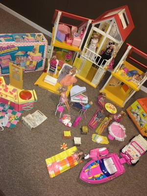 a frame barbie dream house