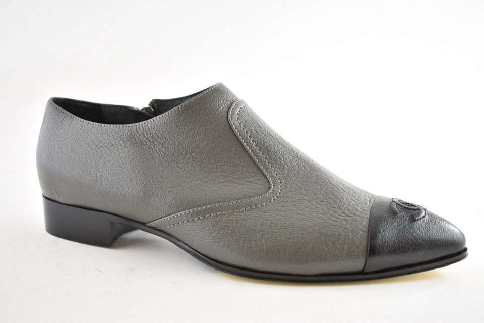 Chanel 18B Negro Gris Granulado CC Punta Mocasín Plano Botas Cortas 40.5 Foto 3 de 4