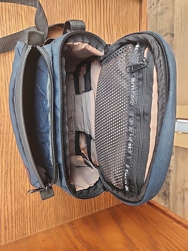 Vintage Tamrac Camera Bag Case Navy Blue Canvas + Suede USA Made 6x7 - Picture 7 of 7