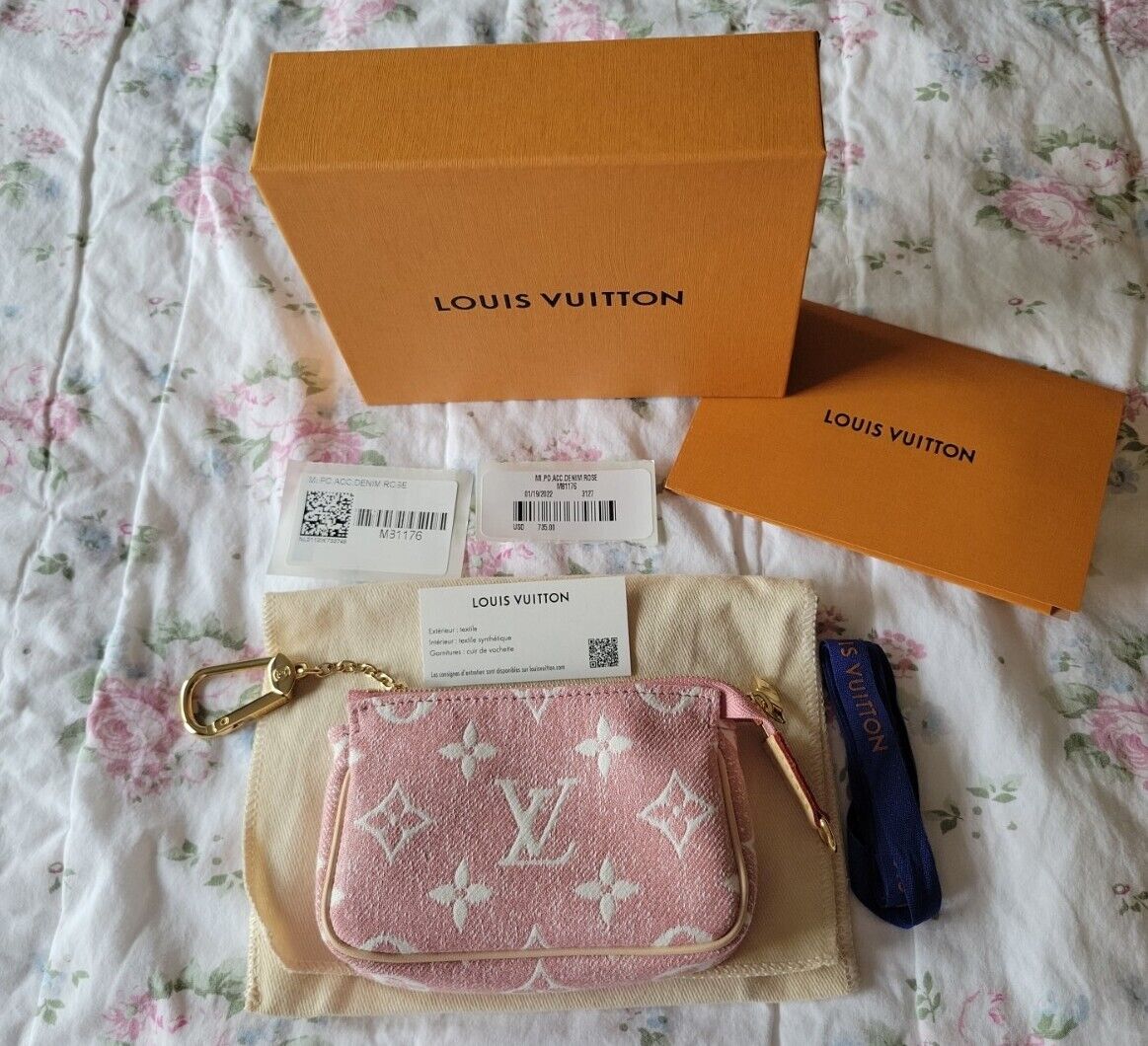 LOUIS VUITTON Micro Pochette Accessoires Key Case M81176 LOUIS VUITTON Micro Pochette Accessoires Key Case M81176